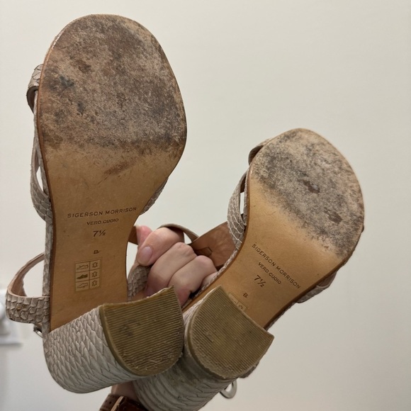 Sigerson Morrison Calee Dune Taupe Snake Print Block Heel Sandals 7.5 - Picture 5 of 8